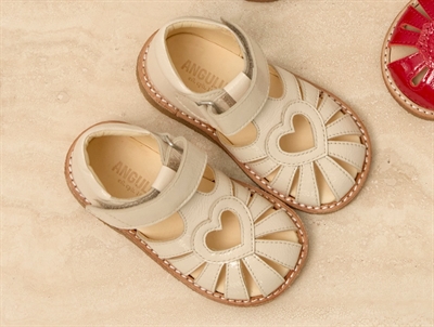 Angulus sandal buttermilk with patent and heart  