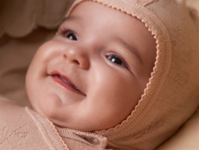 MarMar Hoody helmet burnt rose in wool pointelle