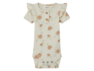 Lil Atelier turtledove body flowers