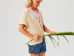 Name It shorts fresh salmon with flower print  