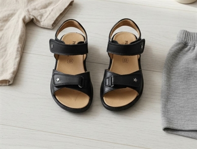 Primigi sandal nero with stars