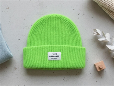 Mads Nørgaard lime green beanie Anju (adult)