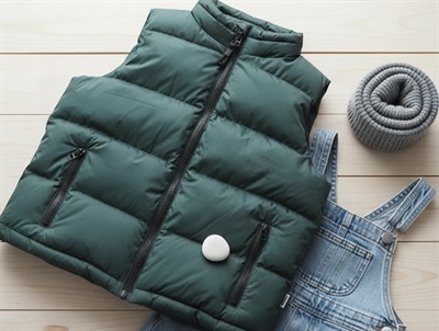 Mads Nørgaard darkest spruce puffer vest Julo