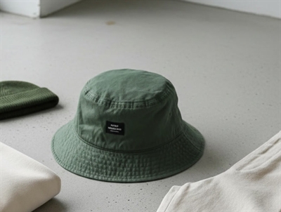 Mads Nørgaard sea spray bucket hat