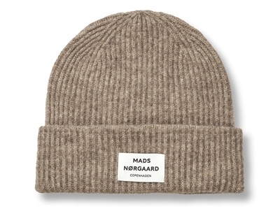 Mads Nørgaard Anju beanie roasted cashew in rib knit and wool blend (adult)
