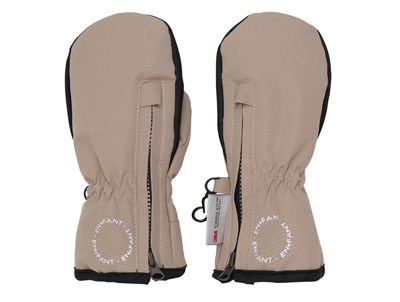En Fant mittens fungi with zipper