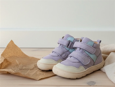 Bisgaard Becky shoes pink with ladybugs