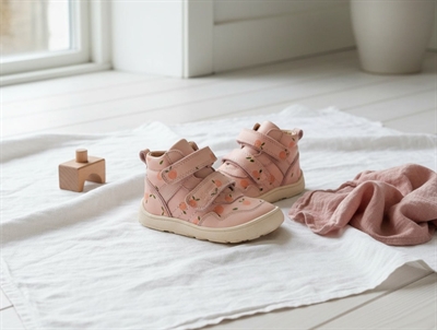 Bisgaard Becky shoes pink with ladybugs