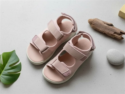 En Fant misty rose blink sandal