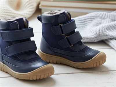 Pom Pom winter boot navy with TEX