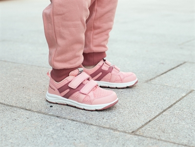 Viking Bouncy shoe pink glitter with TEX