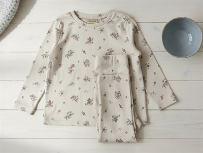 Wheat pale lilac flowers pajamas Mila