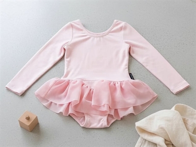 Carite balance gym shoe black