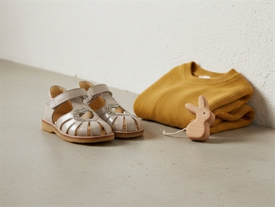 Angulus sandal rosebud with glitter heart (narrow)  