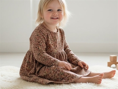 Wheat dress Otilde flowers and animals