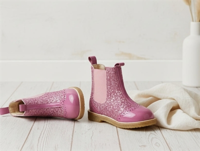 Angulus heather glitter boot with hole pattern