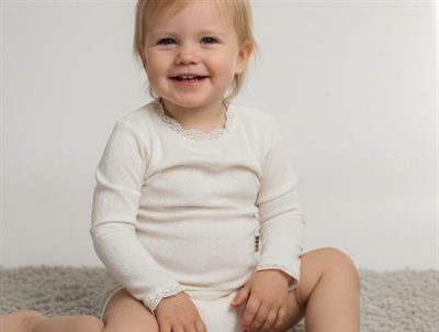 Joha natural body merino wool/silk with lace