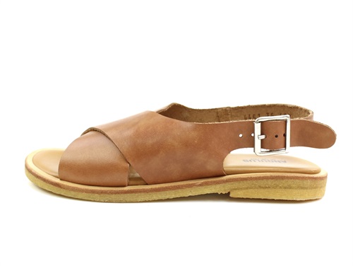 Angulus tan buckle sandal