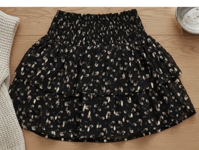 Sofie Schnoor Girls skirt black flower