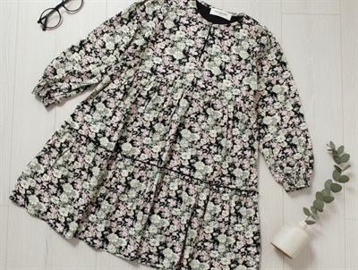 Sofie Schnoor Girls dress flower