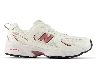 New Balance 530 beige sneaker with elastic laces and mesh