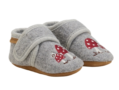 En Fant sandal taffy