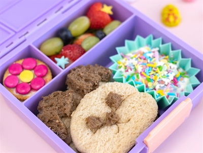 MontiiCo lunch box purple with rainbow print and 3 compartments